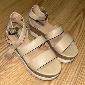 Steve Madden Beige Platform Espadrille Sandals
